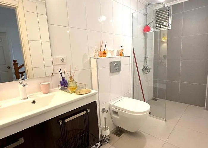 Mit Garten, 500 M Zum Strand, In Der Naehe Der Stadt 别墅 *